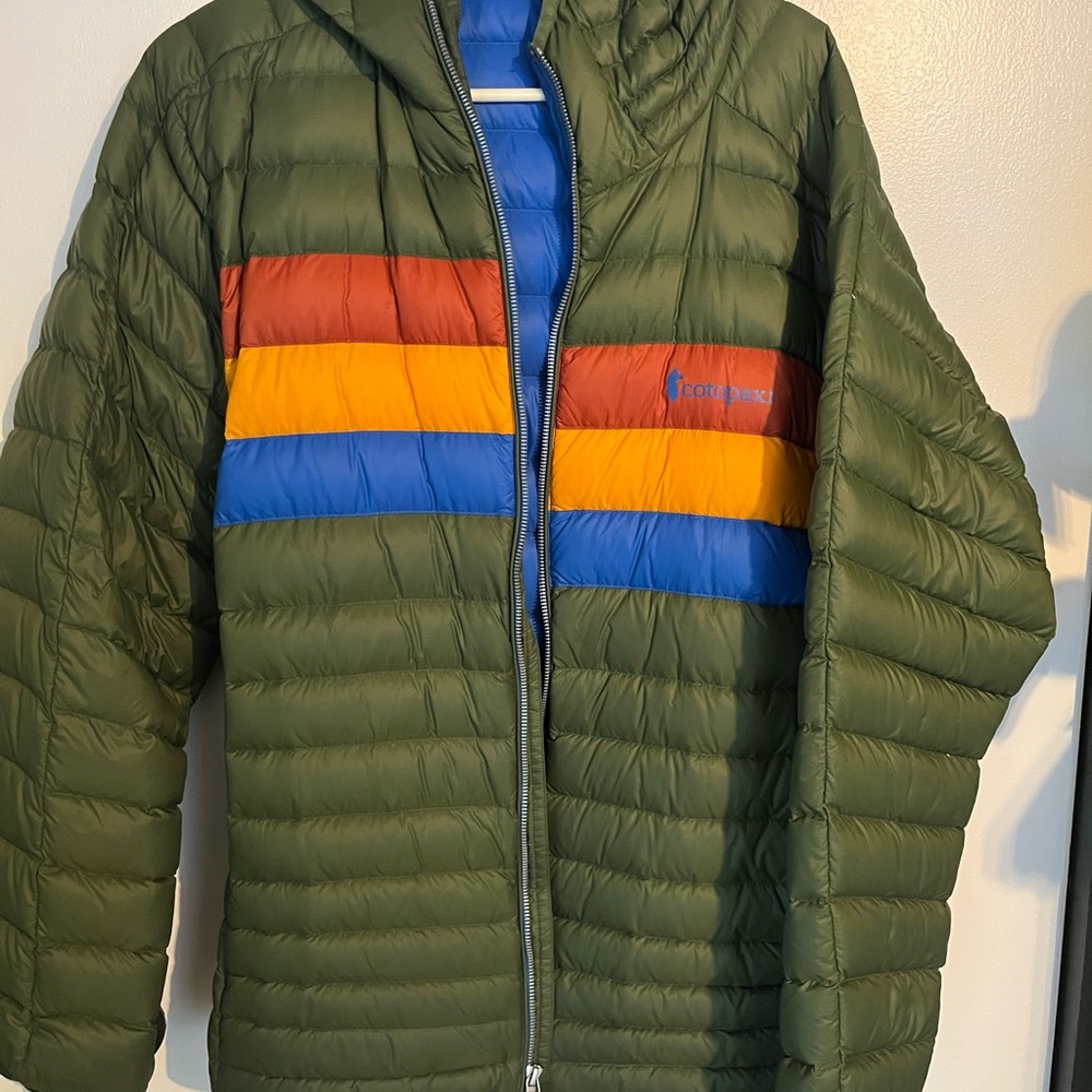 Cotopaxi Men's Green Puffer Jacket with Multicolor Stripes